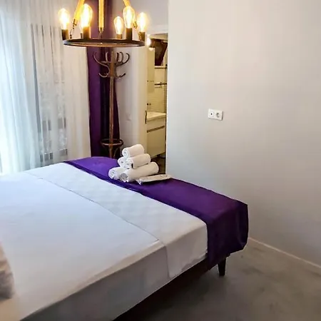 Mare Casia Hotell *